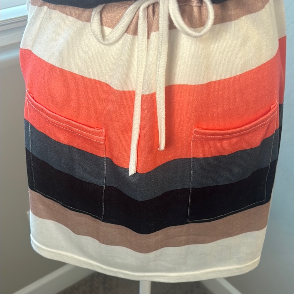 Striped Sleeveless Dress - Picture 3 of 5
